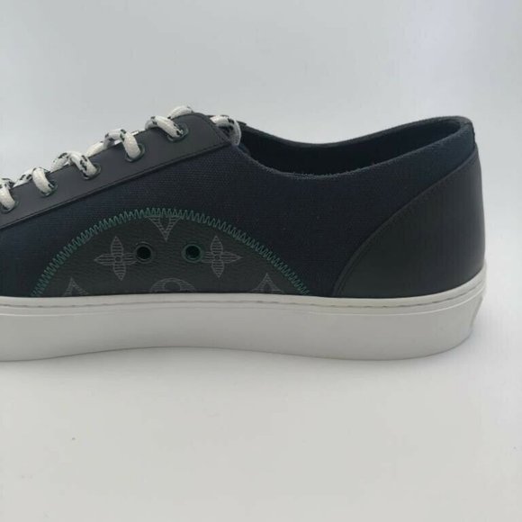 New Authentic Louis Vuitton Tattoo Sneaker LV - Picture 2 of 9
